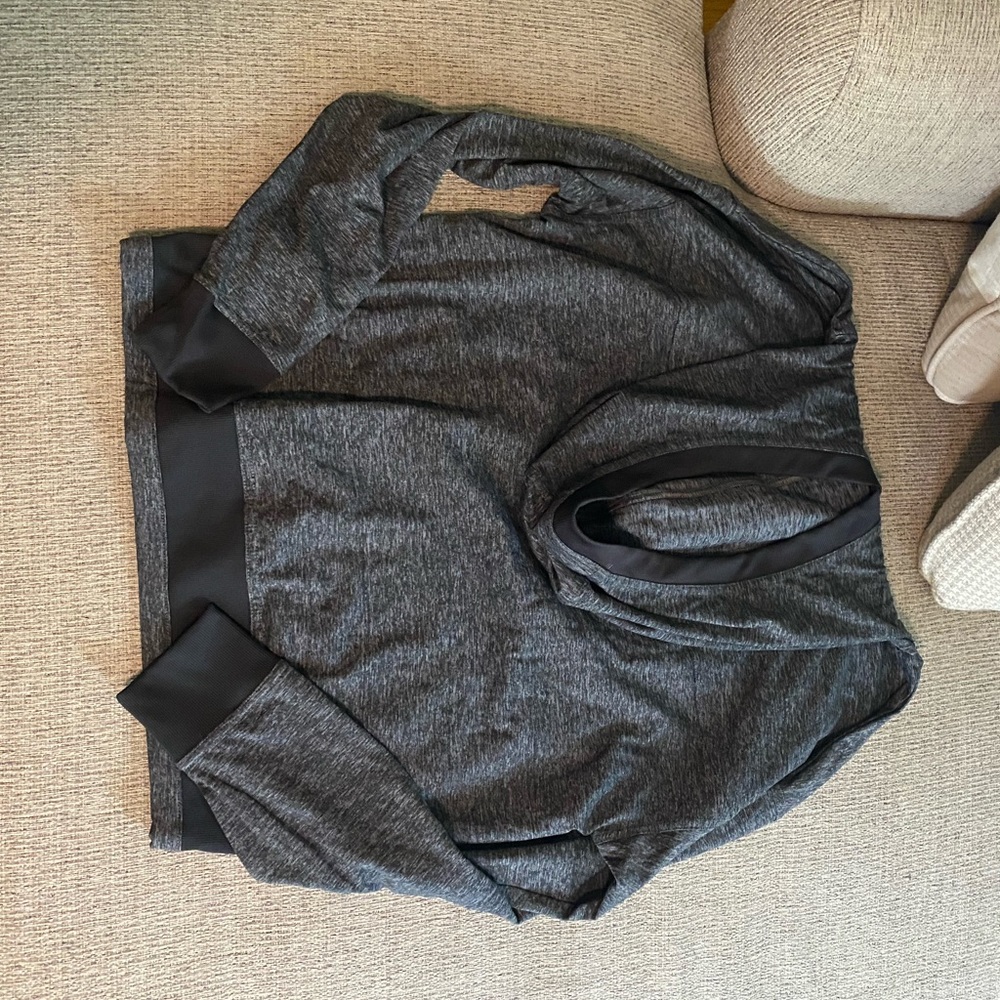 Mondetta sweatshirt